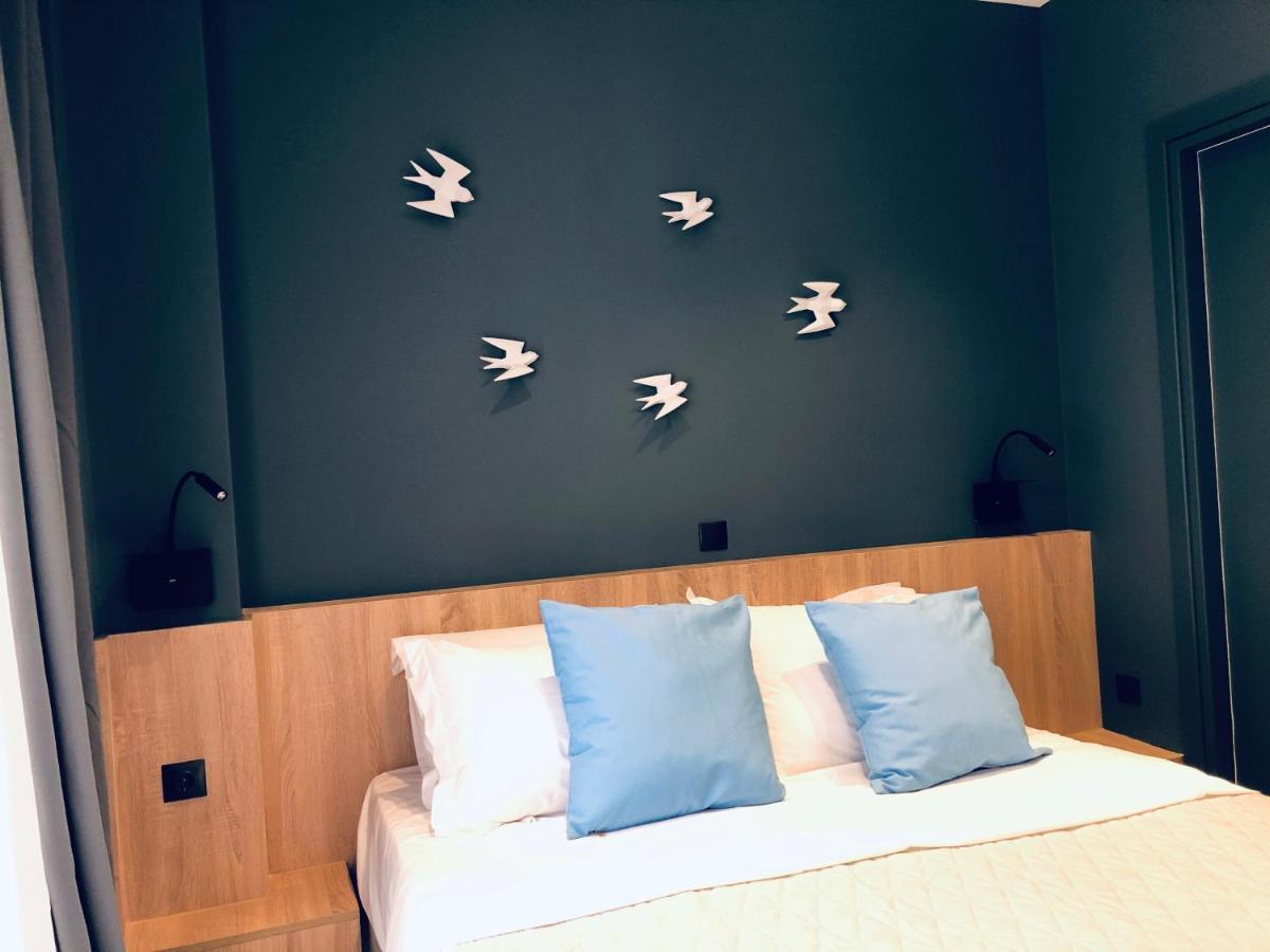 Metropolitan Complex Budget Room@Faliro Пирея Екстериор снимка