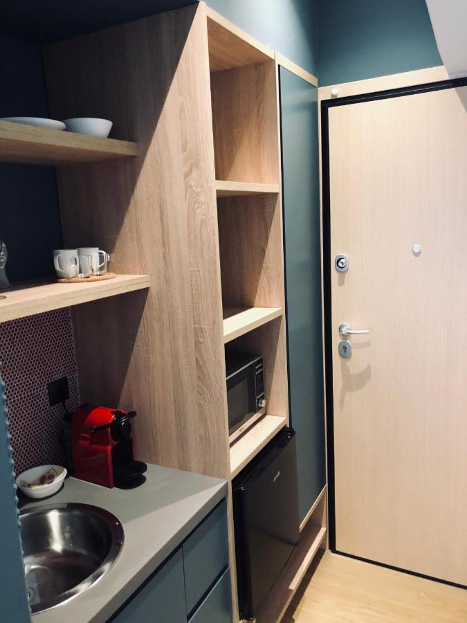 Metropolitan Complex Budget Room@Faliro Пирея Екстериор снимка