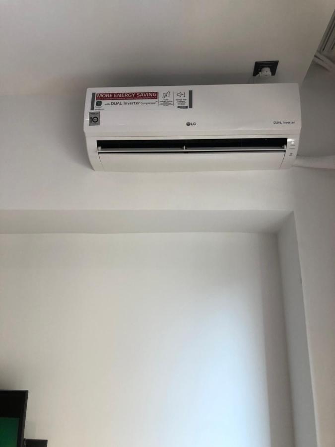 Metropolitan Complex Budget Room@Faliro Пирея Екстериор снимка